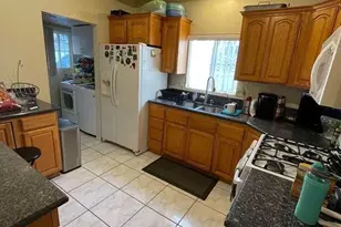 326 E Bishop, Santa Ana, CA 92701 - Photo 8