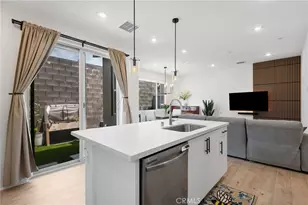 15942 Sparrow Ct, Fontana, CA 92336 - Photo 8