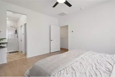 15942 Sparrow Court, Fontana, CA 92336 - Photo 14