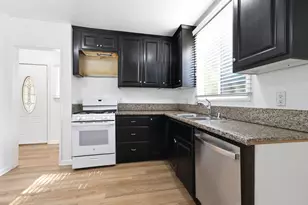 20457 Schoolcraft St, Winnetka, CA 91306 - Photo 8
