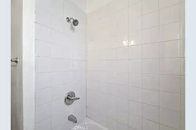 20457 Schoolcraft Street, Winnetka, CA 91306 - Photo 22