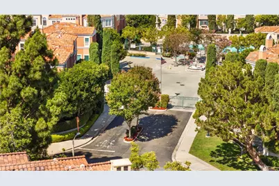 4 Imperial Aisle, Irvine, CA 92606 - Photo 2