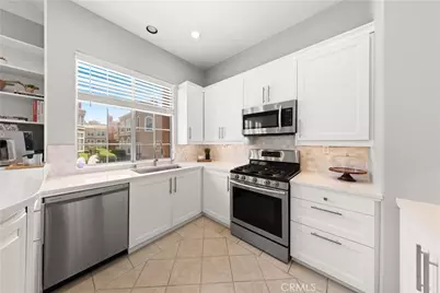 4 Imperial Aisle, Irvine, CA 92606 - Photo 20