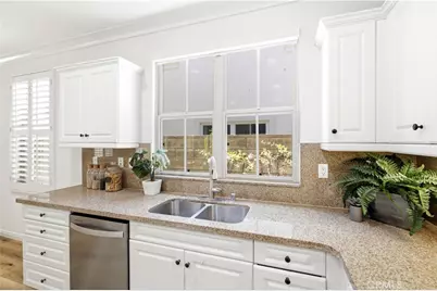 210 Mantle, Irvine, CA 92618 - Photo 10