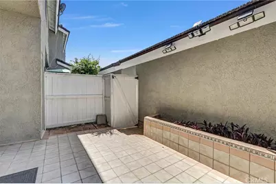 88 Greenmoor, Irvine, CA 92614 - Photo 32