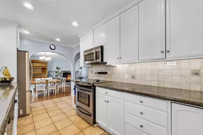 347 W Meacham Street, Glendora, CA 91740 - Photo 10