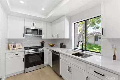 8566 Fallbrook, Huntington Beach, CA 92646 - Photo 12