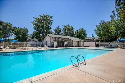 2528 -D N Tustin, Santa Ana, CA 92705 - Photo 42