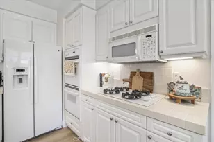 21351 Mazatlan, Mission Viejo, CA 92692 - Photo 12