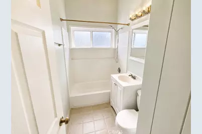 6516 Longridge Avenue, Van Nuys, CA 91401 - Photo 4