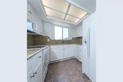 380 W Wilson #F106, Costa Mesa, CA 92627 - Photo 12