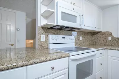 380 W Wilson #F106, Costa Mesa, CA 92627 - Photo 14