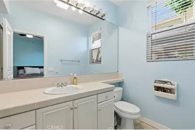18 Ledgewood, Rancho Santa Margarita, CA 92688 - Photo 32