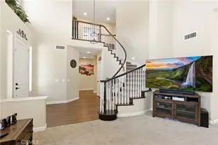 18 Ledgewood, Rancho Santa Margarita, CA 92688 - Photo 4