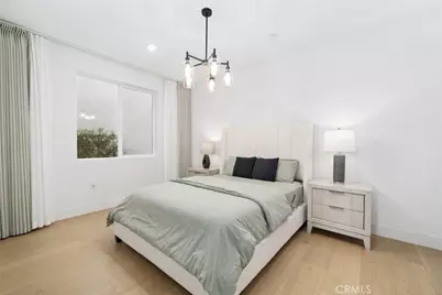 427 Flycatcher, Irvine, CA 92618 - Photo 32