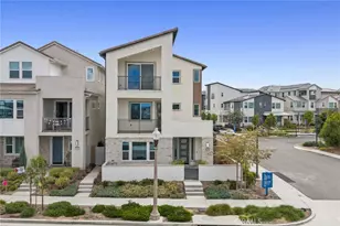 427 Flycatcher, Irvine, CA 92618 - Photo 4