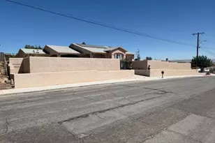 16192 Molino, Victorville, CA 92395 - Photo 40