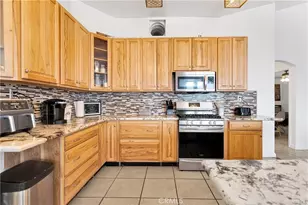 16192 Molino, Victorville, CA 92395 - Photo 16