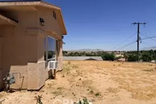 16192 Molino, Victorville, CA 92395 - Photo 8