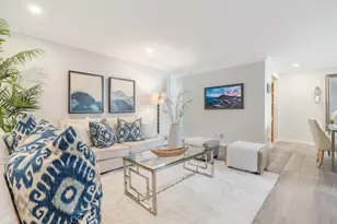 1021 Hill St, Santa Monica, CA 90405 - Photo 1
