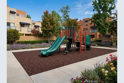 27868 Auburn, Mission Viejo, CA 92691 - Photo 24
