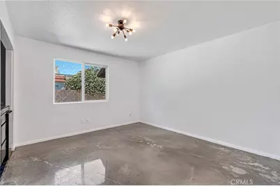 7592 Redwood Avenue, Hesperia, CA 92345 - Photo 34