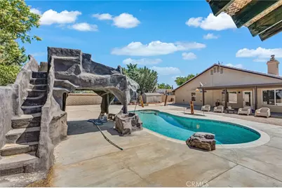 7592 Redwood Avenue, Hesperia, CA 92345 - Photo 54