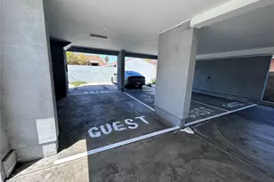 531 W 80th St, Los Angeles, CA 90044 - Photo 24