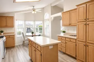 9850 Garfield, Huntington Beach, CA 92646 - Photo 14