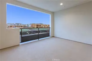127 Episode, Irvine, CA 92618 - Photo 4