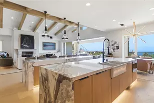 35 Shoreline, Dana Point, CA 92629 - Photo 10