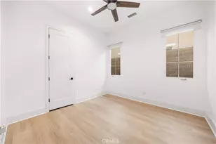 217 Piazza, Irvine, CA 92602 - Photo 6