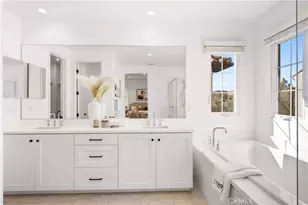 217 Piazza, Irvine, CA 92602 - Photo 32