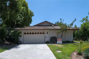 5242 Despacio, Laguna Woods, CA 92637 - Photo 2