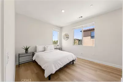 566 Catalonia, Lake Forest, CA 92630 - Photo 22