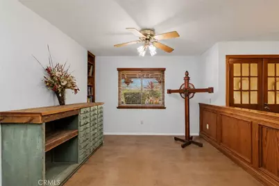 34407 Fairview Dr, Yucaipa, CA 92399 - Photo 12