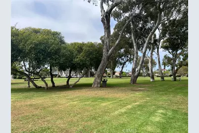 701 10th, Huntington Beach, CA 92648 - Photo 18