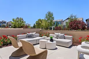 121 Bosal, Irvine, CA 92618 - Photo 4