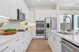121 Bosal, Irvine, CA 92618 - Photo 12
