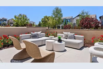 121 Bosal, Irvine, CA 92618 - Photo 4