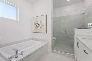 121 Bosal, Irvine, CA 92618 - Photo 20