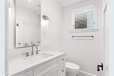 709 Marigold Ave, Corona del Mar, CA 92625 - Photo 12