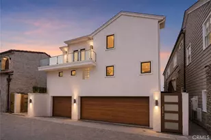 1554 E Oceanfront, Newport Beach, CA 92661 - Photo 2