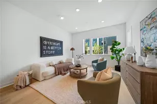 303 Baluster, Irvine, CA 92618 - Photo 2