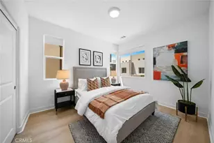 303 Baluster, Irvine, CA 92618 - Photo 8