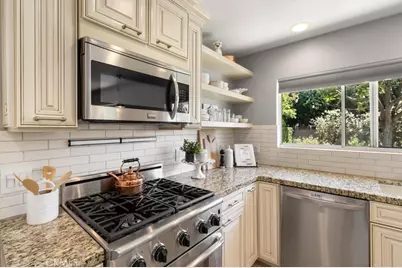 13352 Fairmont Way, North Tustin, CA 92705 - Photo 22