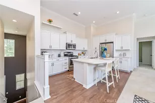 68 Rose Arch, Irvine, CA 92620 - Photo 10