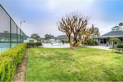 8379 Leeward, Huntington Beach, CA 92646 - Photo 46
