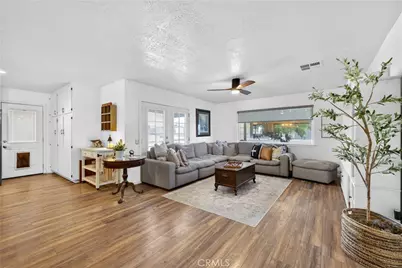 9354 Hickory Avenue, Hesperia, CA 92345 - Photo 6