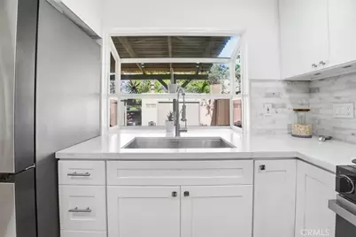 101 W Riverdale #9, Orange, CA 92865 - Photo 8